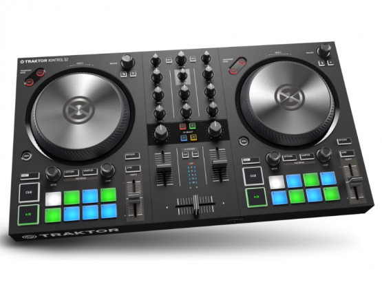 Native Instruments Traktor Kontrol S2 MK3 - Verfügbar