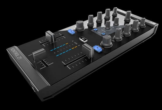 Native Instruments Traktor Kontrol Z1 - Verfügbar