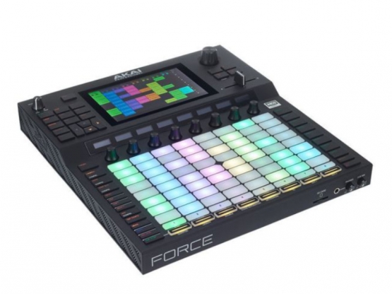 Akai Force Standalone Musik Production