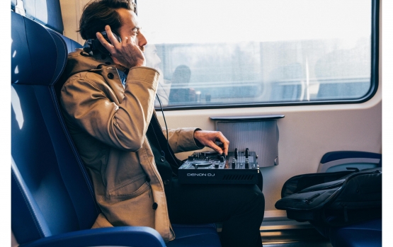 Denon DJ PRIME GO - Verfügbarkeit anfragen