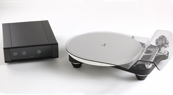 Rega Planar 10 Plattenspieler - auf Anfrage