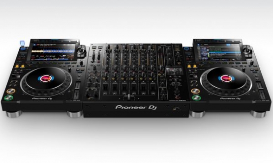 Pioneer CDJ 3000 - Verfügbarkeit anfragen