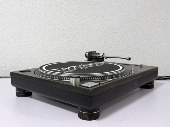 Technics SL-1210MK2 BLACK, Kult Turntable refurbished - Verfügbar