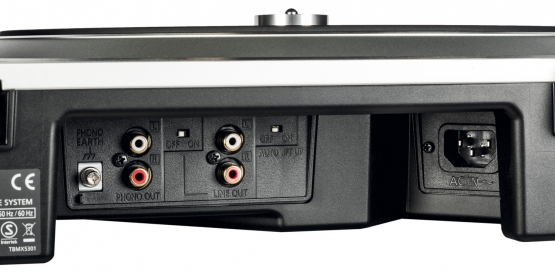 Technics SL-1500C Schwarz + Ortofon 2M Red Tonabnehmer