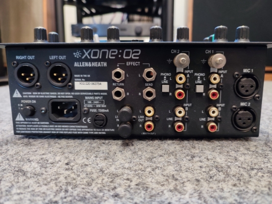 2nd Hand: Allen & Heath Xone:02