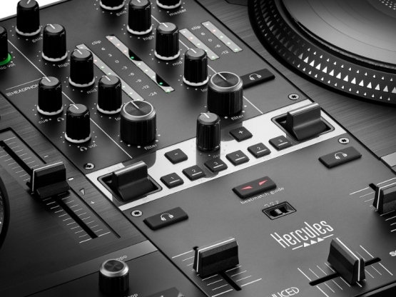 Hercules DJControl Inpulse T7 motorized Dj Controller - Verfügbar