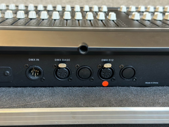 2nd Hand: Philips Strand 200 Plus - Lichtpult mit Case