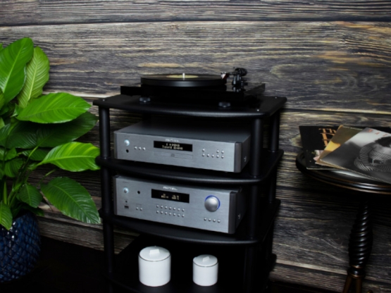 ROTEL Vollverstärker - RA-1592 MKII Silber