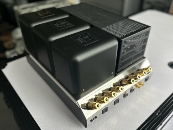 2nd Hand: McIntosh MC275 MK5 - 2 Stück verfügbar