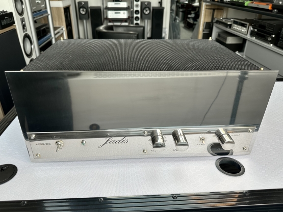 2nd Hand: Jadis Röhren Vollverstärker Defy 30