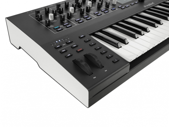 Waldorf Iridium Keyboard