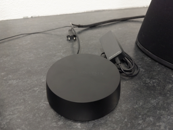 2nd Hand: Bang & Olufsen BeoLab 9, Beosound Core, Beoremote Halo