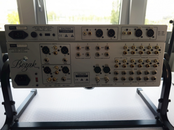 2nd Hand: Bodzak AR-6 & ISOLATOR-X & Stand