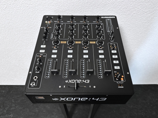 2nd Hand: Allen & Heath XONE:43